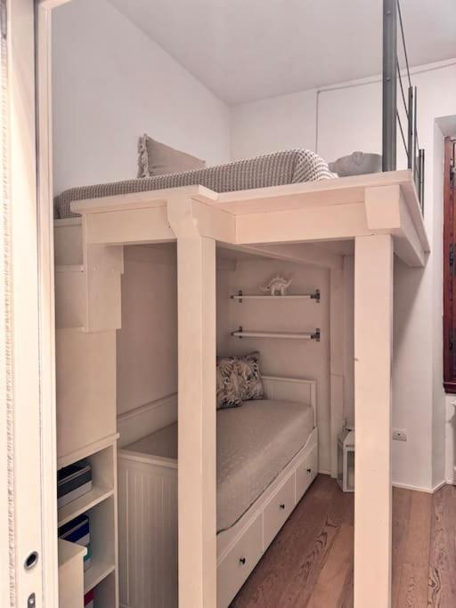 Apartment Glam By Michelangelo Florence