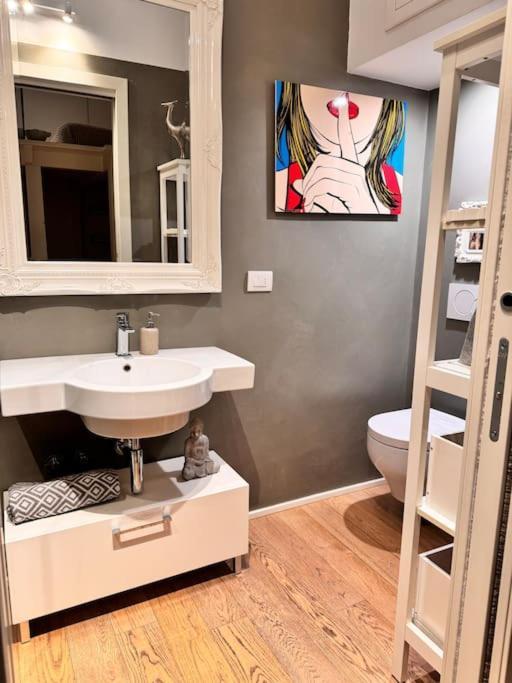 Glam By Michelangelo Apartment Florence